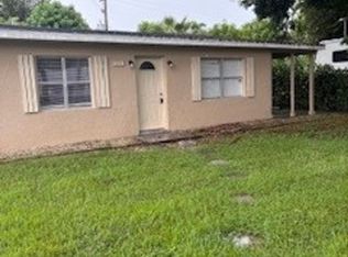 319 Montgomery Ave, Fort Myers, FL 33905