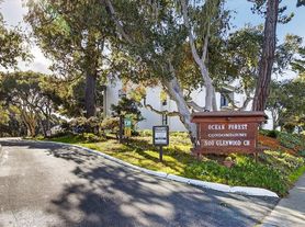 500 Glenwood Cir