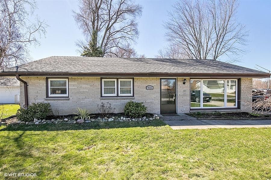 1st image of 4111 W Mary Ann Dr