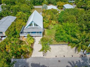 29135 Camellia Ln, Big Pine Key, FL 33043