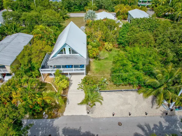 29135 Camellia Ln, Big Pine Key, FL 33043