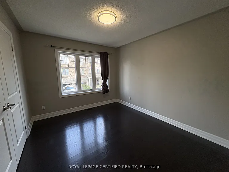 271 Andrews Trl #UPPER — Photo 12