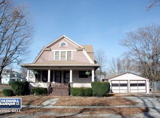 300 E North St, Leland, IL 60531