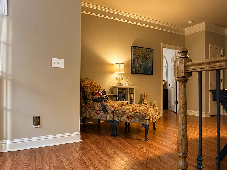 3258 Kentworth Ln — Photo 17