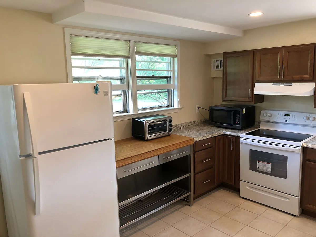 Building Photo - 1712 Merrifields Dr #1