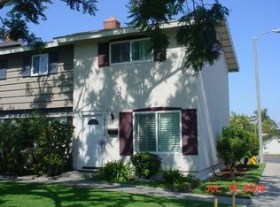 19943 Coventry Ln, Huntington Beach, CA 92646