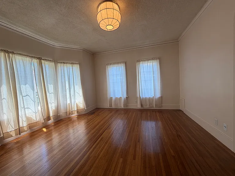2030 Ashby Ave #3 — Photo 16