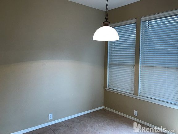 5th image of 10728 Astor Dr