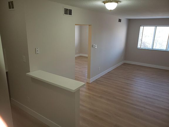 3rd image of 7323 Hoover Ave APT A-5