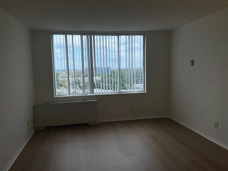 11801 Rockville Pike #1015 — Photo 21