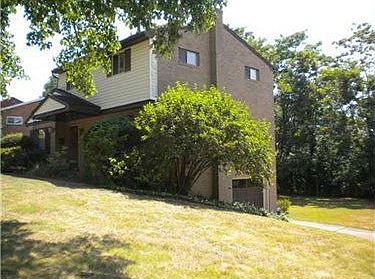 4th image of 106 Fox Chase Dr
