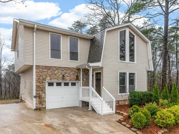 1918 Outwood Rd, Fultondale, AL 35068