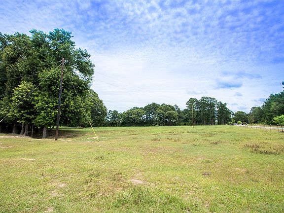 4th image of 5001 Vz County Road 4915