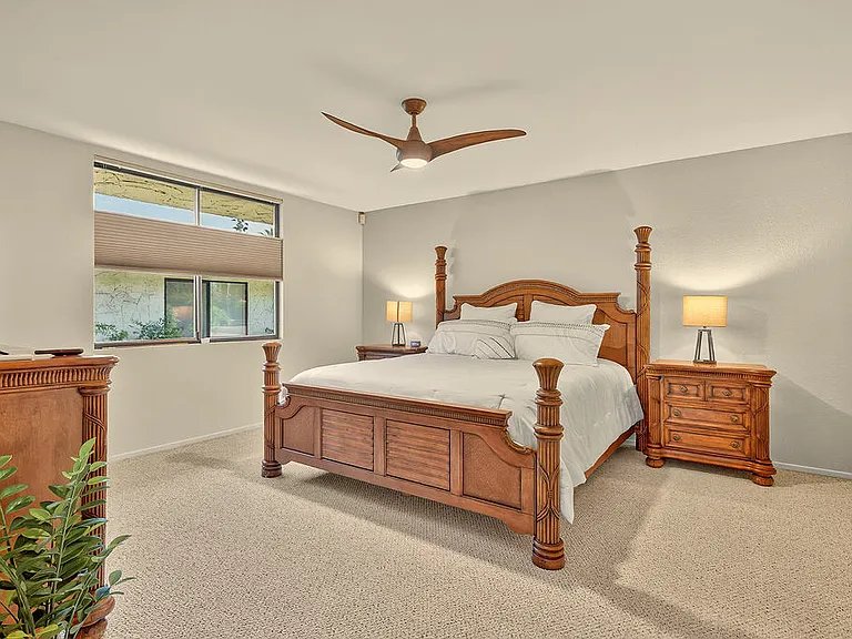 1570 S La Verne Way — Photo 17