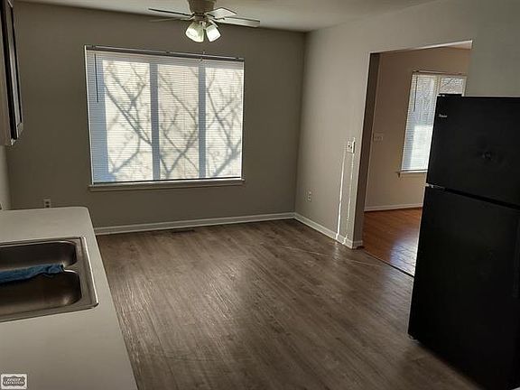 4th image of 20509 Little Acres Dr