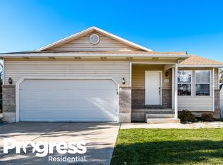 672 S Pheasant View Dr, Layton, UT 84041