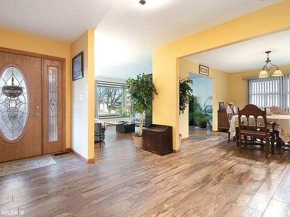 5th image of 208 Glenridge Ln