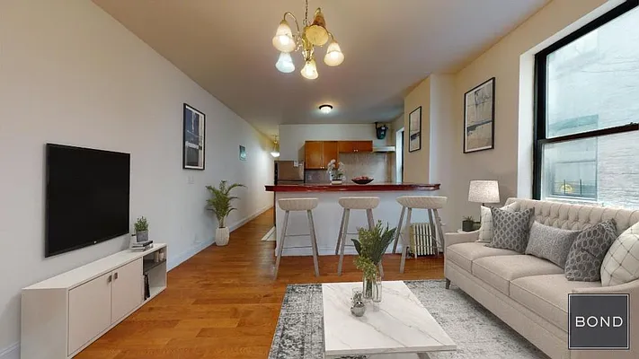 Rented by Bond New York | media 24