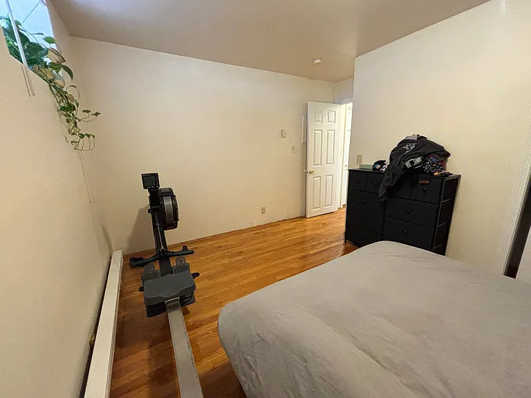 76 Tyler St #B — Photo 12