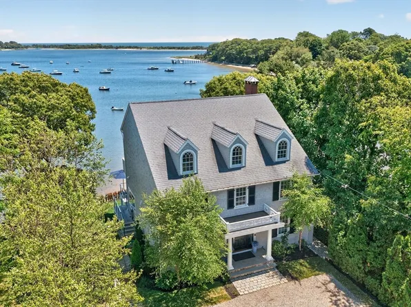 994 Main St, Barnstable, MA 02630