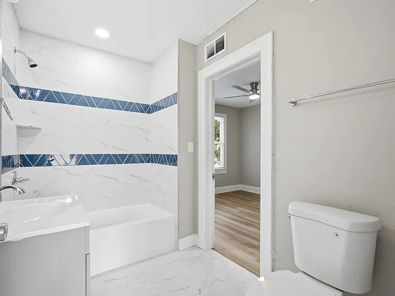 4020 Ernest St — Photo 16