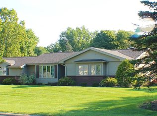 6815 Lynvale Dr, Fort Wayne, IN 46804