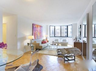 221 E 94th St #6C, New York, NY 10128