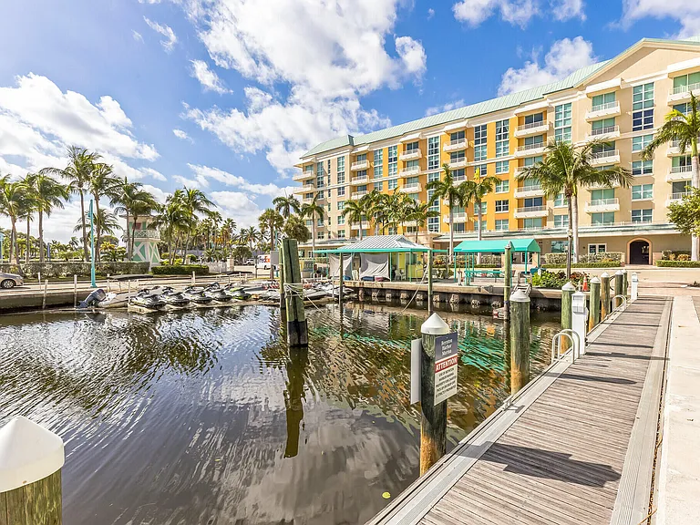 700 E Boynton Beach Blvd #511 — Photo 25