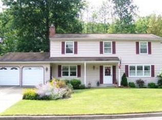 27 W Glann Rd, Apalachin, NY 13732