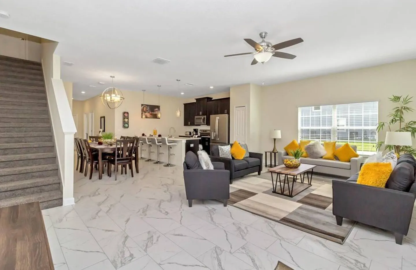 8920 Stinger Dr — Photo 1