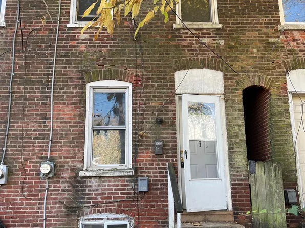 533 Moya St, Chester, PA 19013