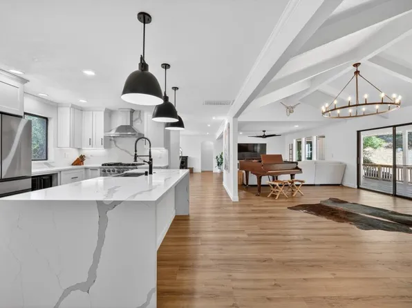 3068 Twin Oaks Rd, Cameron Park, CA 95682