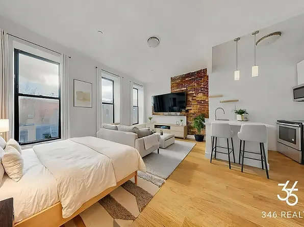 269 W 134th St #3F, New York, NY 10030