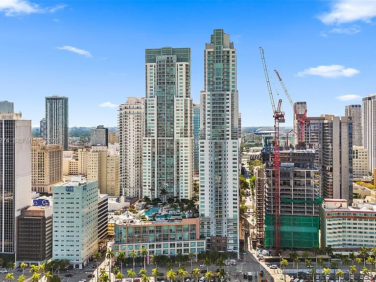 244 Biscayne Blvd #1709 — Photo 3