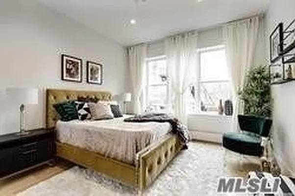 Sold by Berkshire Hathaway HomeServices Laffey International Realty | media 16