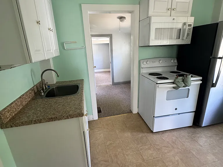 101 South St #4 — Photo 4