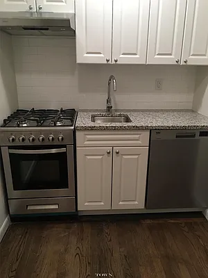 Rented by Town Residential | media 18