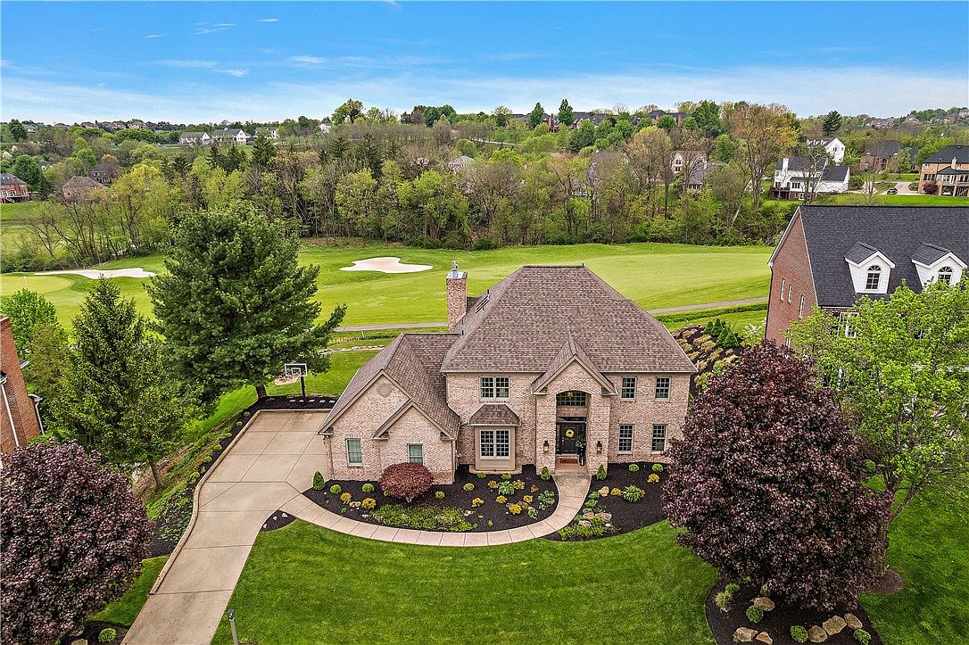 212 Chesapeake Dr