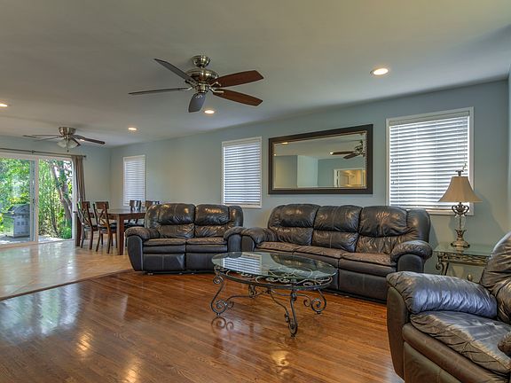 2nd image of 4838 Graywood Ave