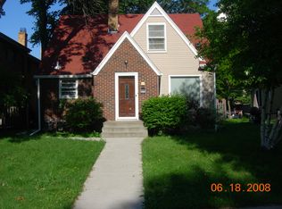 749 Mount Curve Blvd, Saint Paul, MN 55116