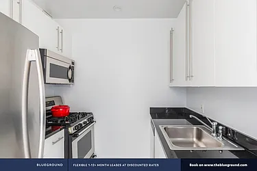 Rented by The Blueground