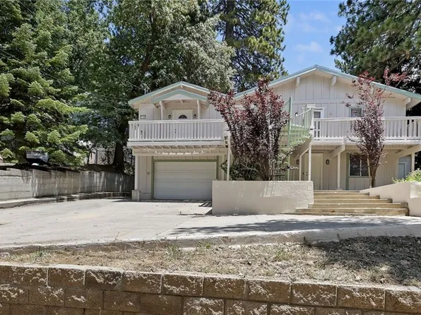 31346 Deer Lick Ln, Running Springs, CA 92382