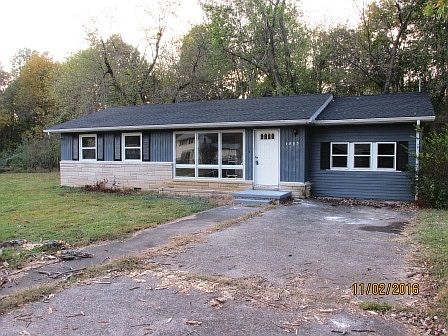 1st image of 1605 Yarbro Ln