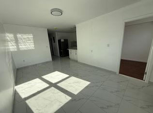 59-43 159th St #3F, Fresh Meadows, NY 11365