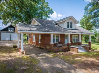 407 State Highway 16 N, Taylorsville, NC 28681