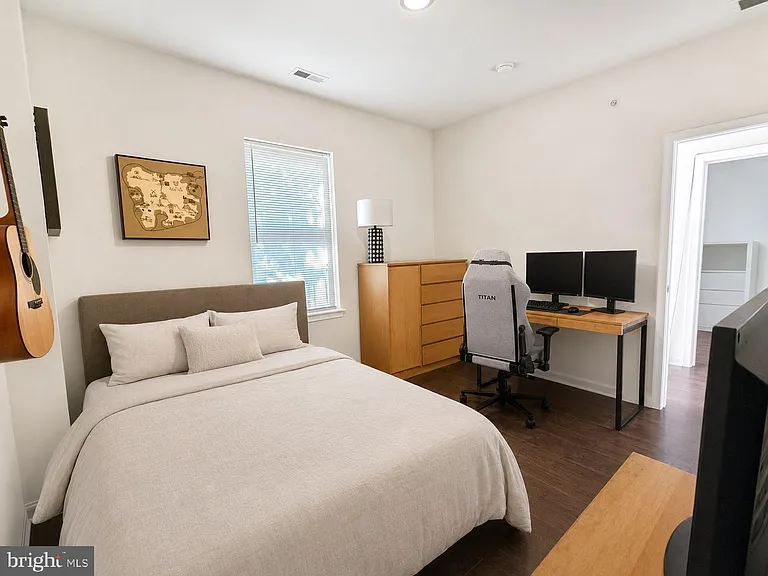 416 N Wiota St #18-3 — Photo 13