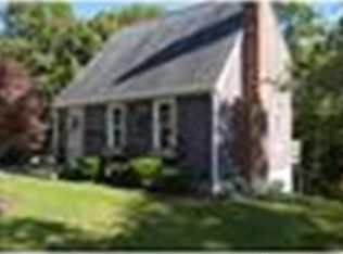 544 Bourne Rd, Plymouth, MA 02360