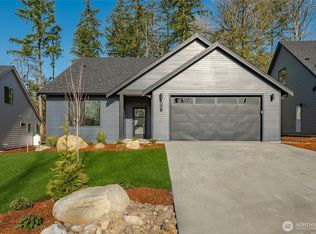 214 Sweet Gum Dr, Blaine, WA 98230