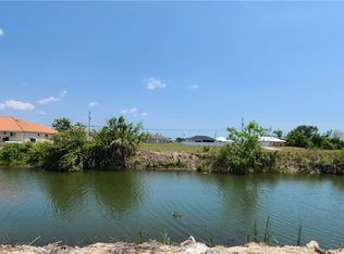 132 NE 25th St, Cape Coral, FL 33909