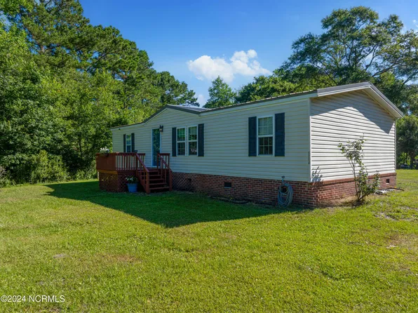 1204 Stone Chimney Road SW, Supply, NC 28462